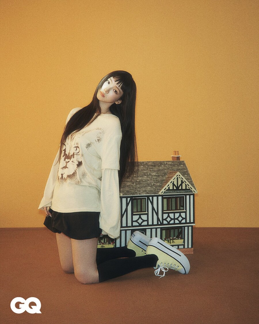 [에스파] 이렇게 해도 저렇게 해도 예쁜 카리나의 가방 속_5.jpg