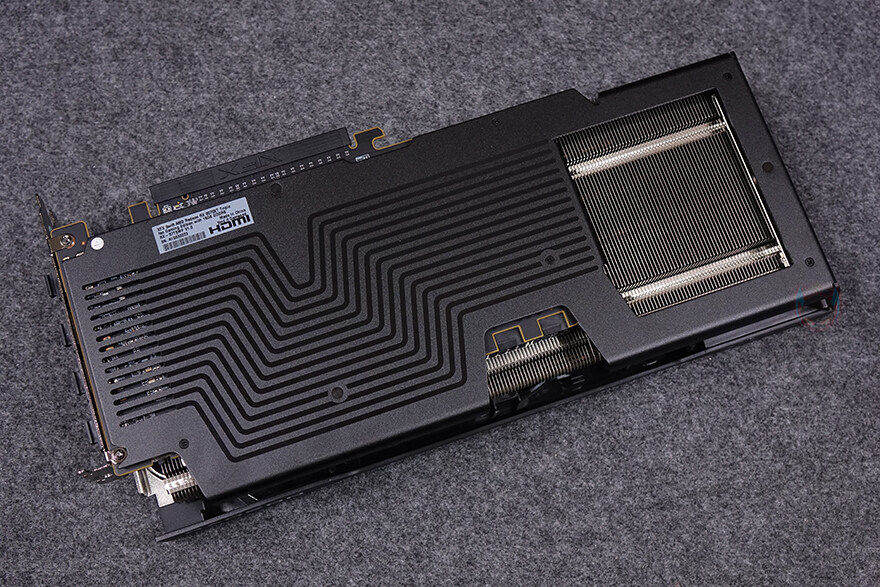 감성과 성능 둘 만족시켜줄 최신 라데온!-XFX 라데온 RX9070XT SWIFT_22.jpg