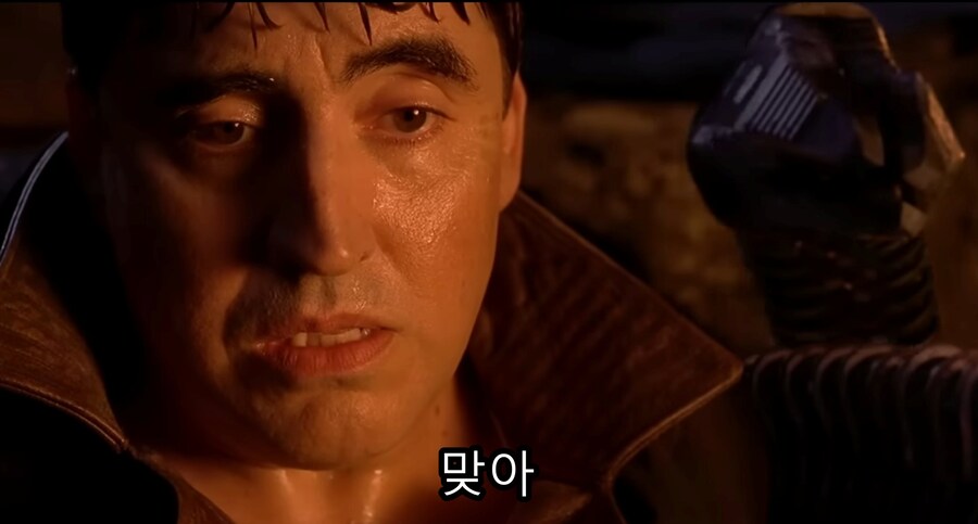 영화) 스파이더맨2, 신념을 가지고 있었던 빌런 '닥터 오토퍼스'_41.jpg