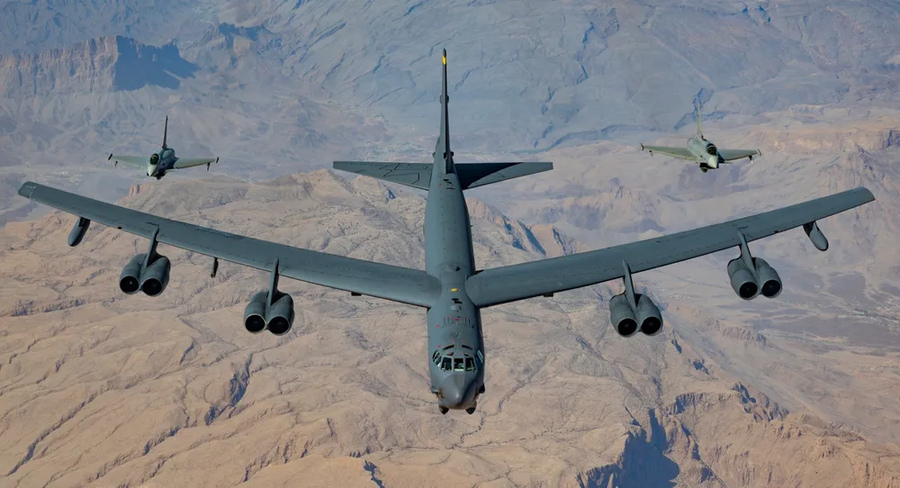 노인학대에 지친 기계들이 반항 할 수 없는 이유_2.webp