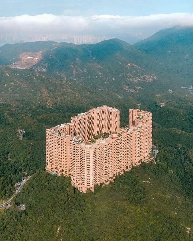 마속을 위한 아파트_1.jpg