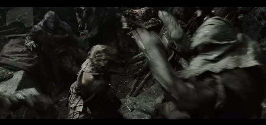 사우론 : (이딴 새끼들 데리고 내가 중간계 먹을 수 있을까..?)_12.jpg