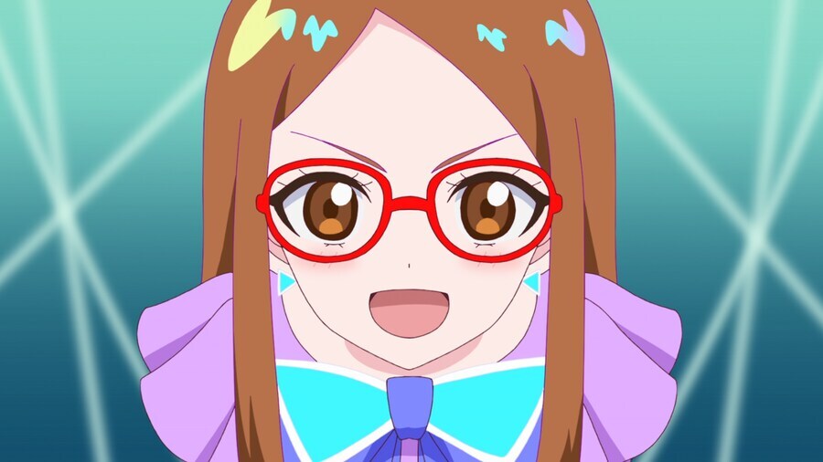 어떤 애니의 안경여캐 외모 변천사_7.jpg