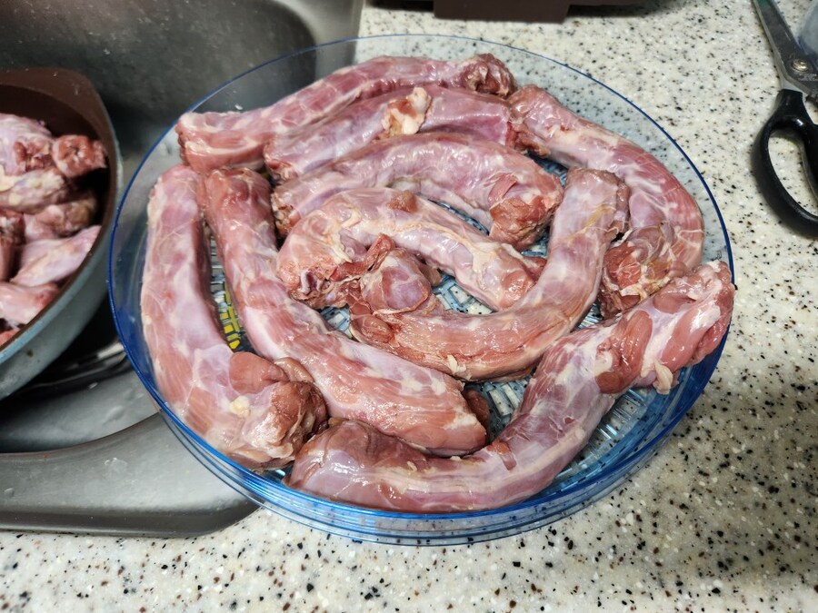 물가 너무비싸서 오리목뼈 간식 만들기_6.jpg