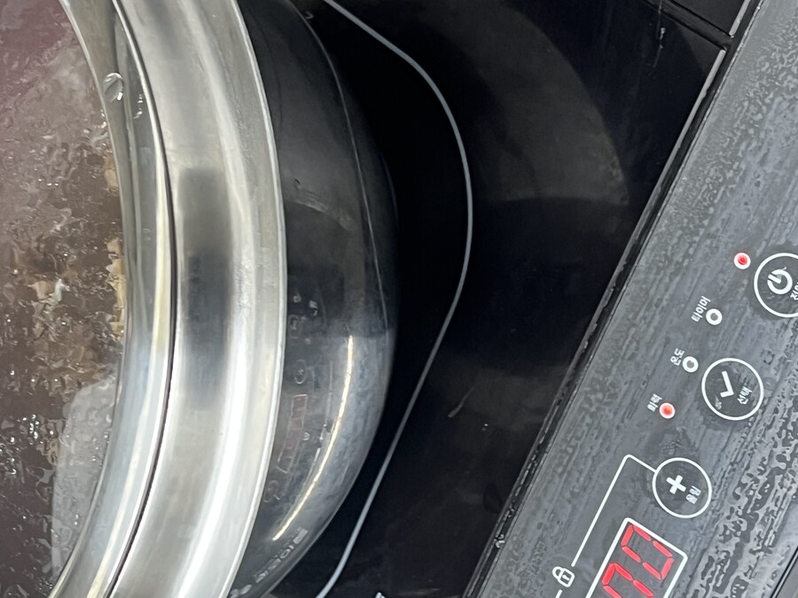 ㅅㅂ 집안 태워먹을 뻔_1.jpg