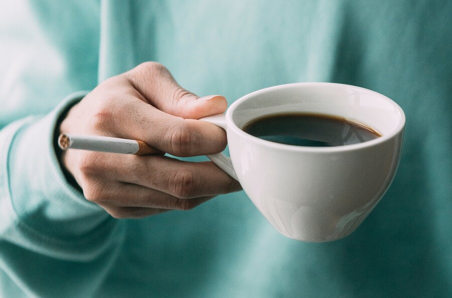 국가에서 법으로 금지시켜야 하는 행위.jpg_1.jpg