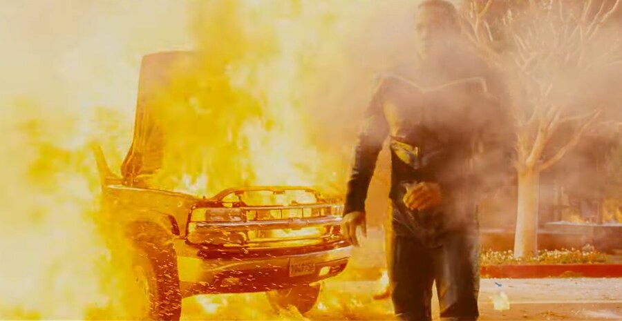 영화) 핸콕 명장면 "이제 착하게 살기로 결심한 핸콕" ㅋㅋㅋ_35.jpg