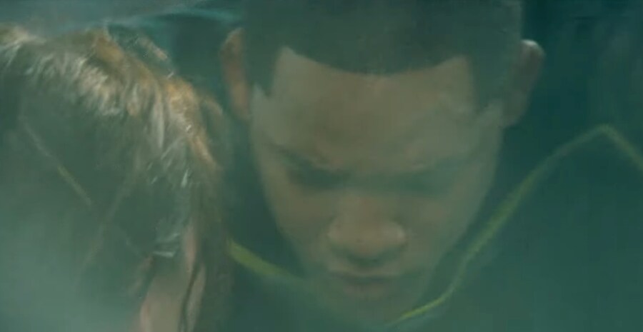 영화) 핸콕 명장면 "이제 착하게 살기로 결심한 핸콕" ㅋㅋㅋ_47.jpg