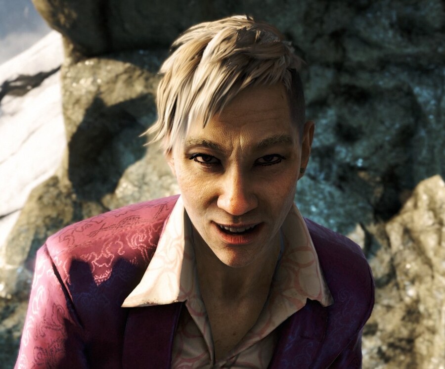 "이 배우는 게임 신작마다 맨날 나와 그만좀 나와라"_4.jpg