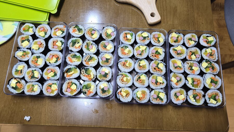 [으른양_도시락] 소풍 도시락 국룰. 김밥_15.jpg