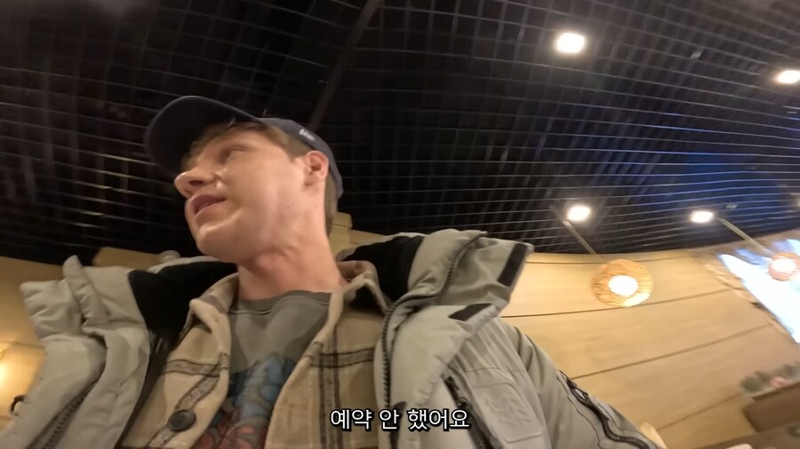 북한 식당에 외국인인 척 하고 잠입한 남조선 스파이.jpg_9.png