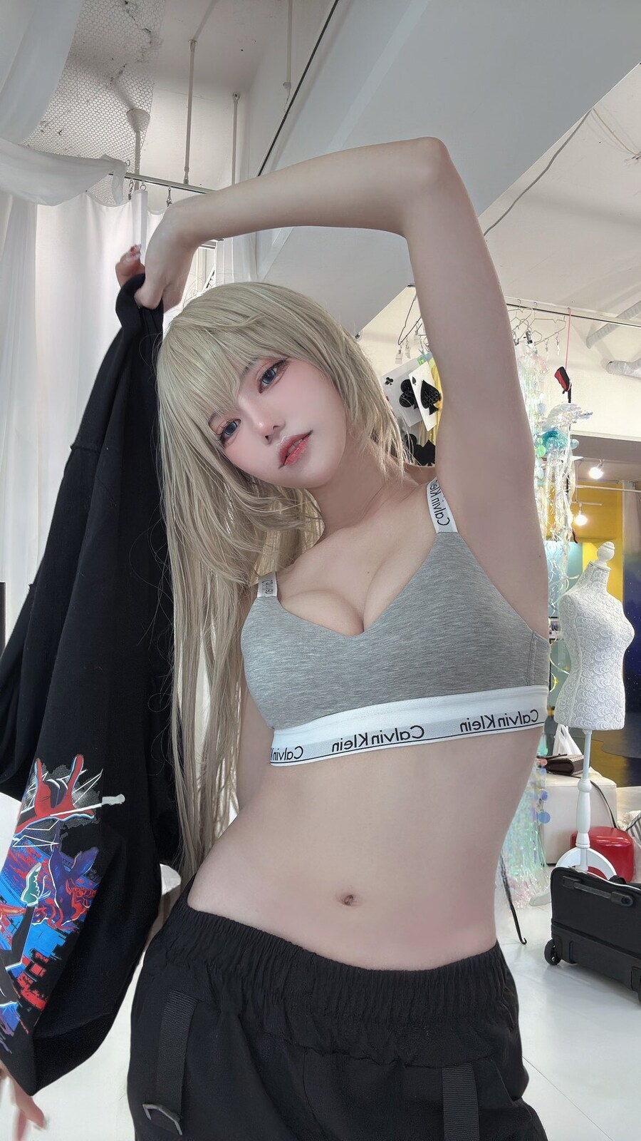 캘빈 클라인 바이럴 아닙니다_7.jpg