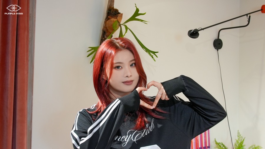 250315.[P.S DIARY] 📷 Debut 4th Anniversary Behind 📷 11.png