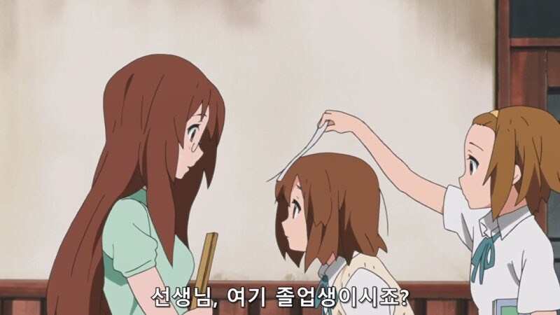 제자들때문에 내면에 잠들어있던 악마가 깨어난 여교사_5.jpg