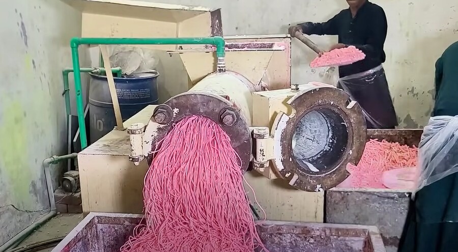 파키스탄의 비누공장_1.png