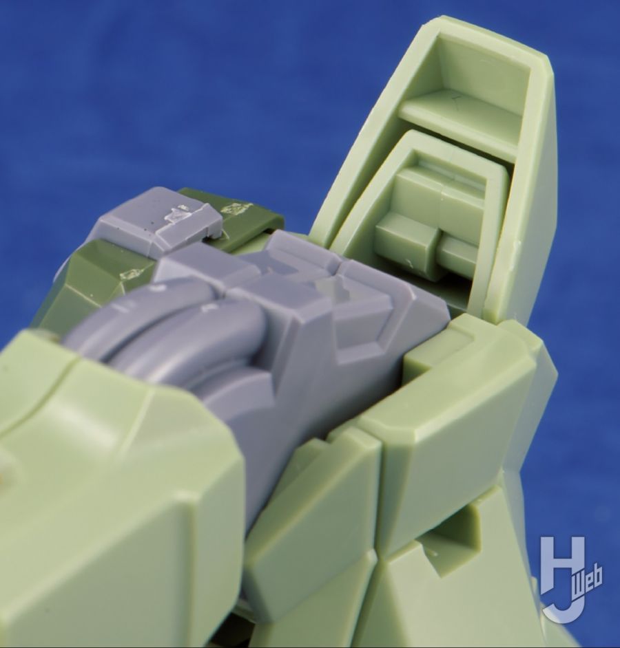 HGUC 1/144 하이잭 커스텀 A.O.Z 리부트판 HJ 게재 작례_22.jpg