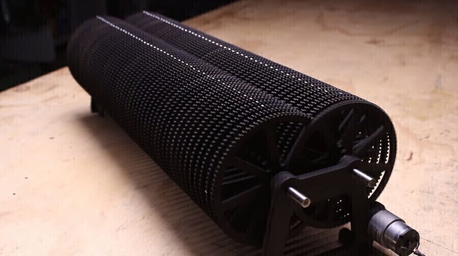 우주의 모든 에너지를 써도 움직일 수 없는 톱니바퀴_2.jpg