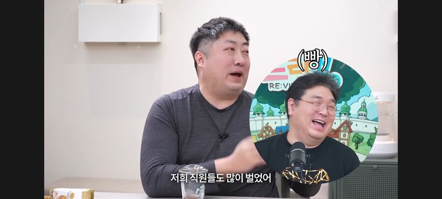 트릭컬) 오늘부터 트릭컬은 블루아카의 발닦개임을 선언합니다_6.jpg