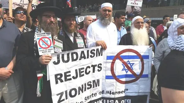 이스라엘에서 엄청 두들겨맞는다는 하레디 분파_2.webp