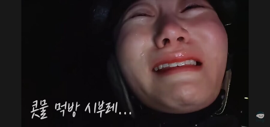 이젠 약간 존경스럽기까지한 여행 유튜버_4.jpg