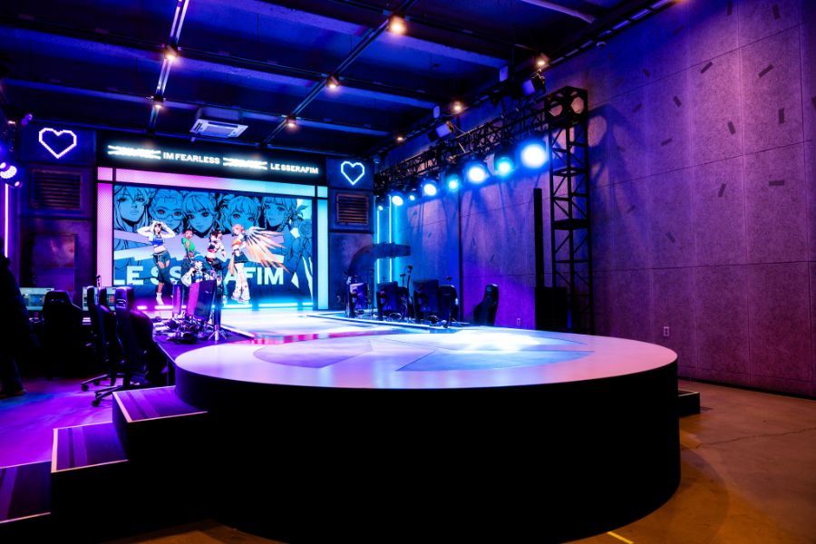 오버워치2 x 르세라핌 콜라보 쇼케이스 현장들_12.jpg