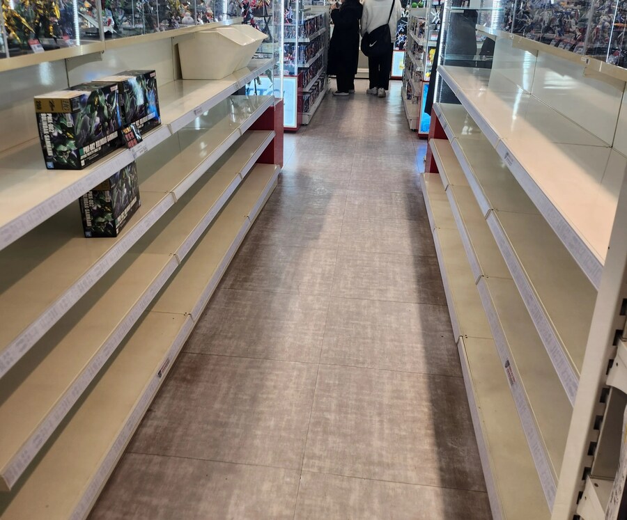 건프라 구하기가 너무 힘든 프라쟁이는 결국..._7.jpg