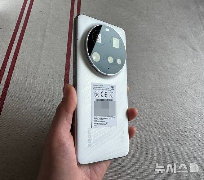 기술적 한계에 부딪힌 폰카의 선택._1.jpg