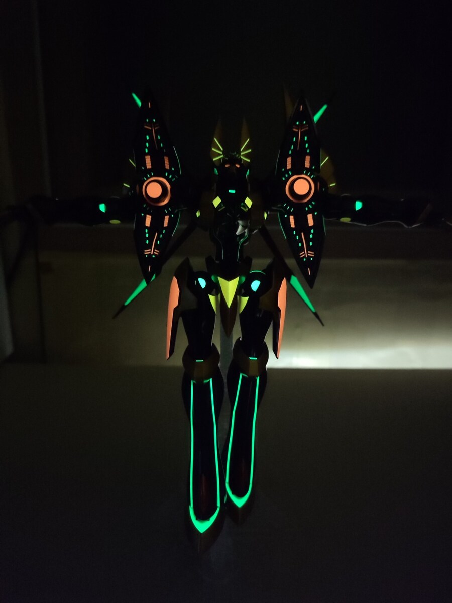 [코드기어스] 늦은 새벽까지 작업해본 HG 가웨인_12.jpg