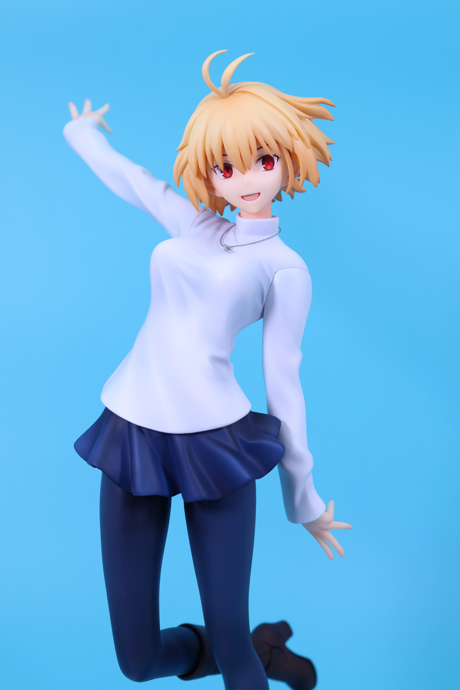 [애니플렉스] 알퀘이드 브륜스터드_10.webp