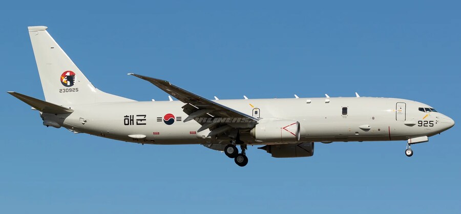 1/144 대한민국 해군 P-8A 포세이돈_1.png