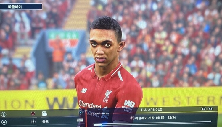 PS4) 위닝2019, 웨스트햄으로 EPL플레이중 (vs 리버풀)_6.jpg