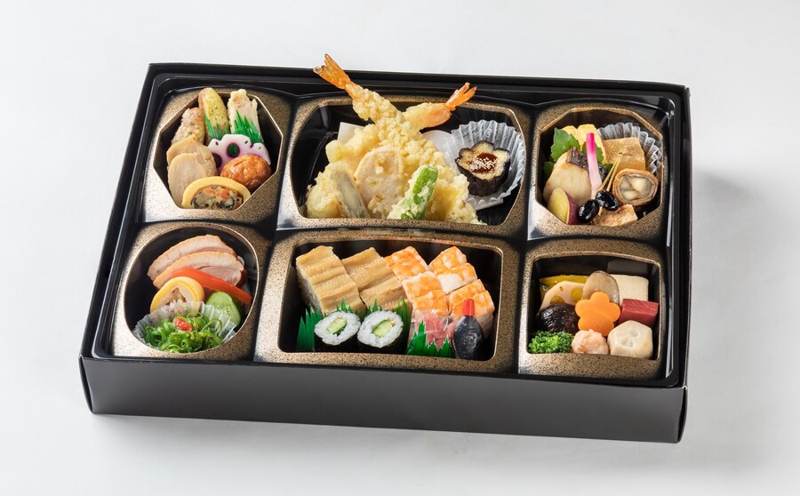 산불 진압에 불철주야 고생이 많은 소방관들에게_3.jpg