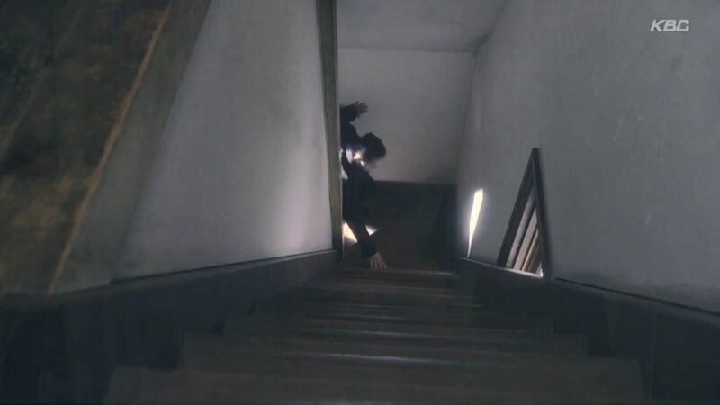 실종된 오빠의 장례식을 치루던 여동생의 최후_9.jpg