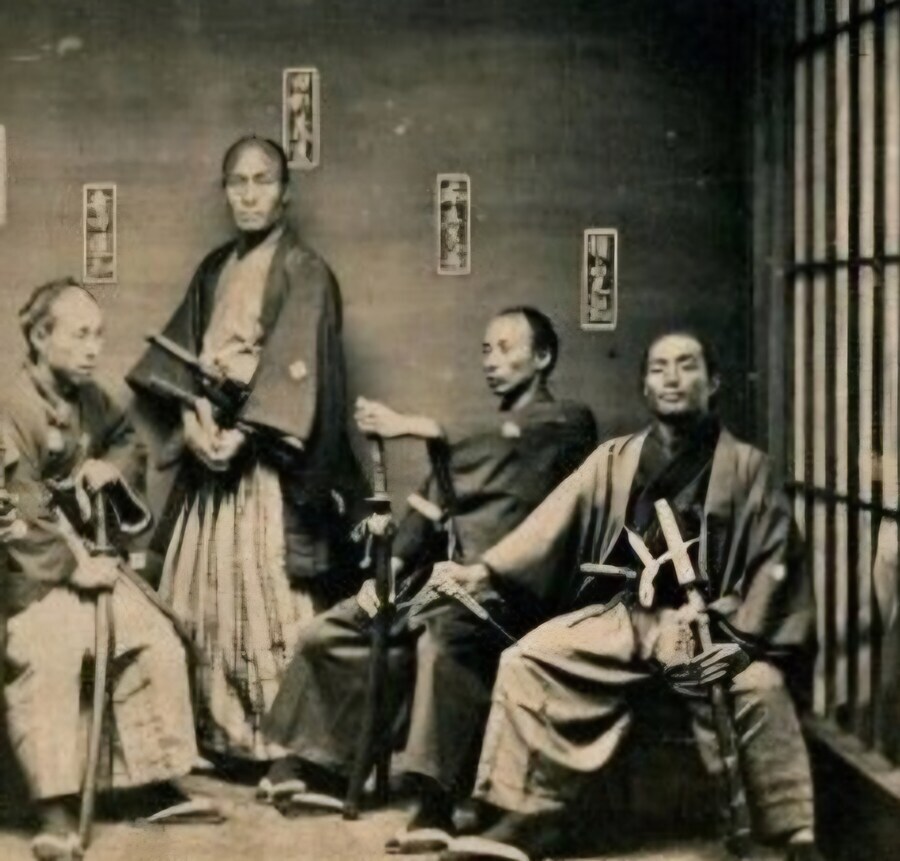 사무라이가 4명끼리만 다녔던 이유_1.jpg