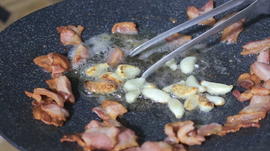 캠핑 요리 좀 먹을 줄 아는 외국인 형님_20.jpg