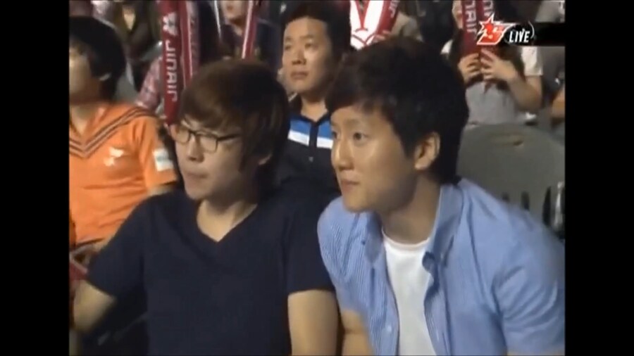 관객이 TV에 나오자마자 극딜하는 해설진_1.png