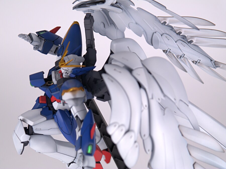 반다이 MG XXXG-00W0 'W Gundam Zero ' 도색 完 + 작업기_71.jpg