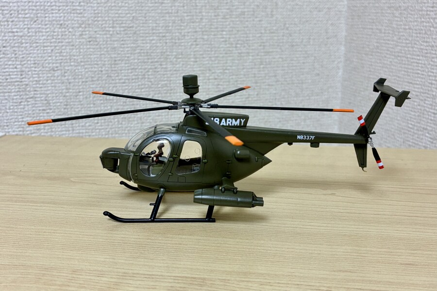 아카데미 1/48 휴즈 500D 토우 헬리콥터_2.jpg
