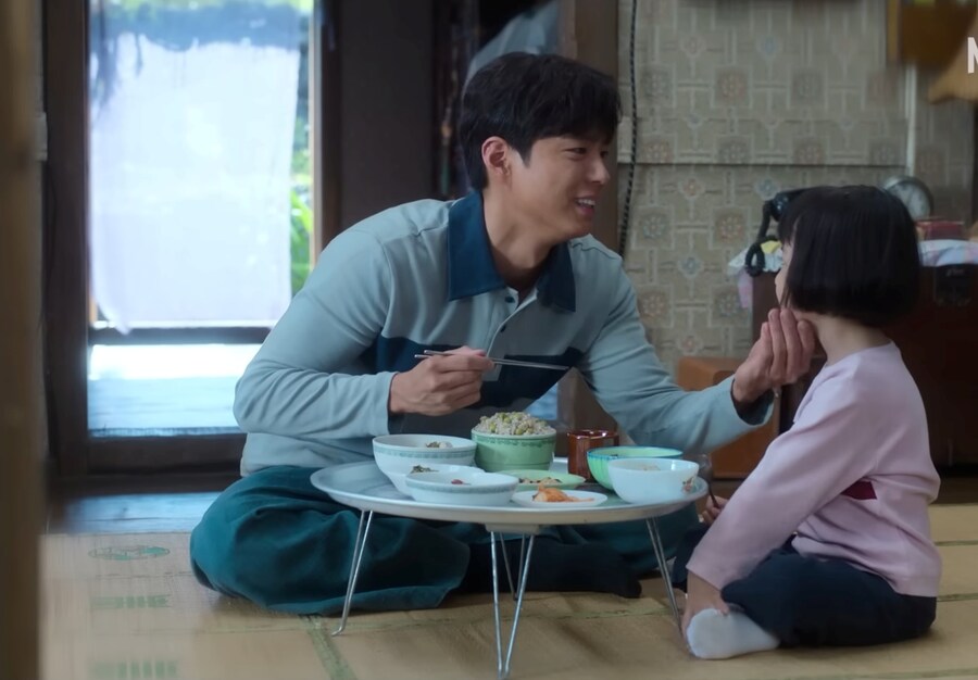 폭싹속았수다) "못하겠으면 빠꾸해, 뒤에 아빠가 있으니까"_18.jpg