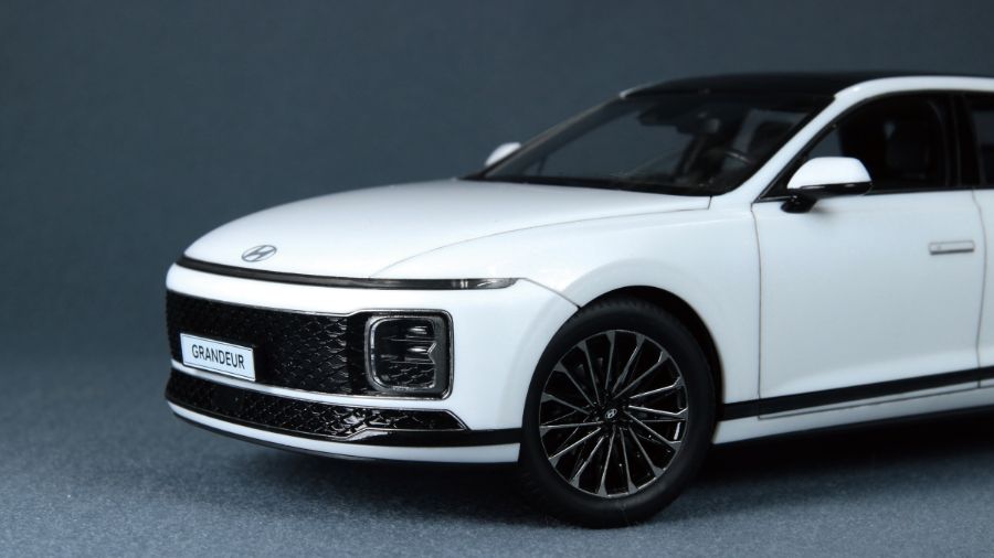 너무 잘나와 놀란 아카데미과학 1/24 그랜저GN7_2.jpg