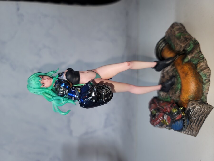 Nuts planet 1/12 레진피규어 완성_4.jpg