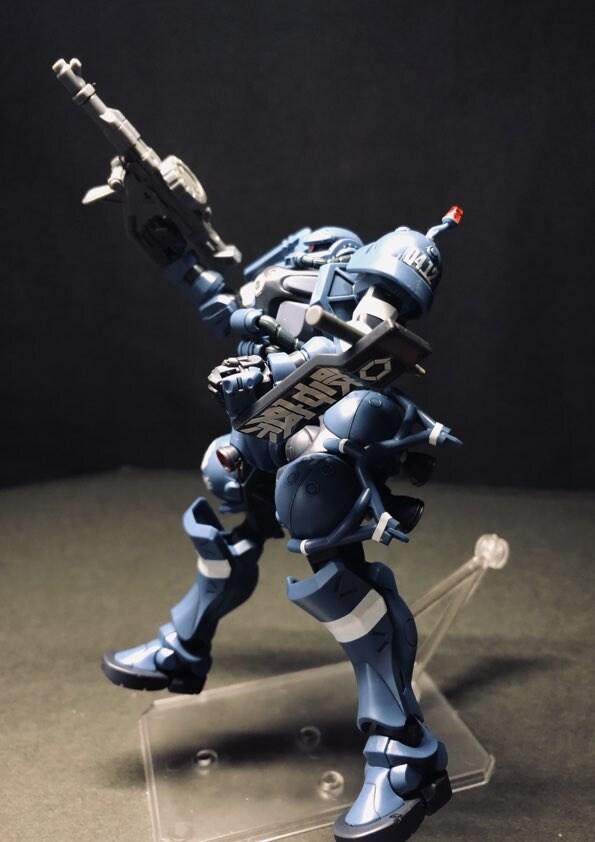 지쿠악스 군경자쿠 완성_4.jpg