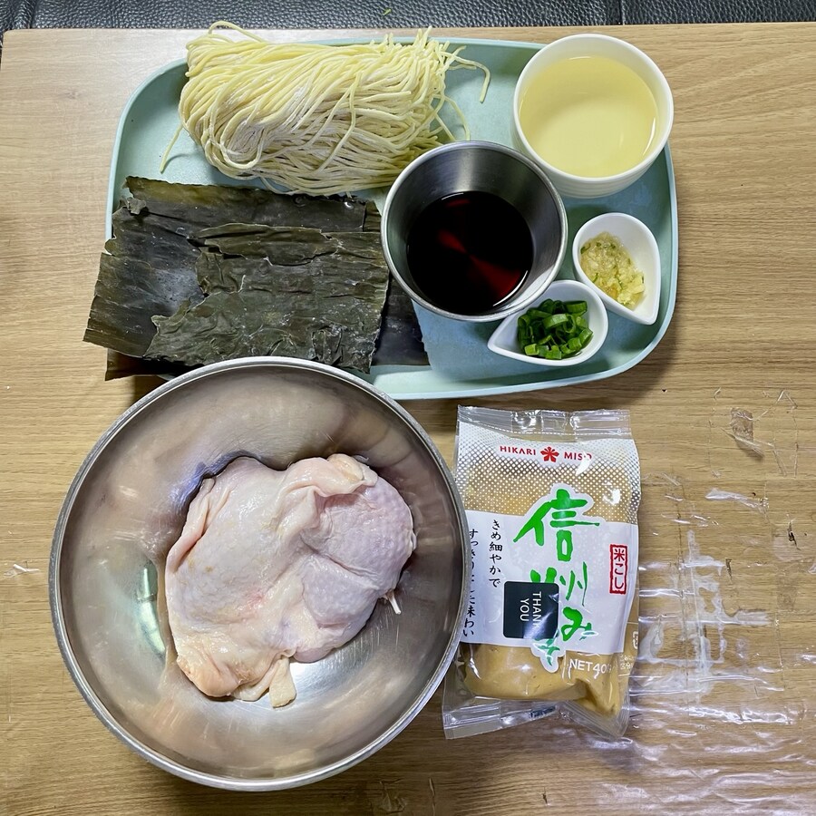 닭고기 미소 라멘_1.jpg