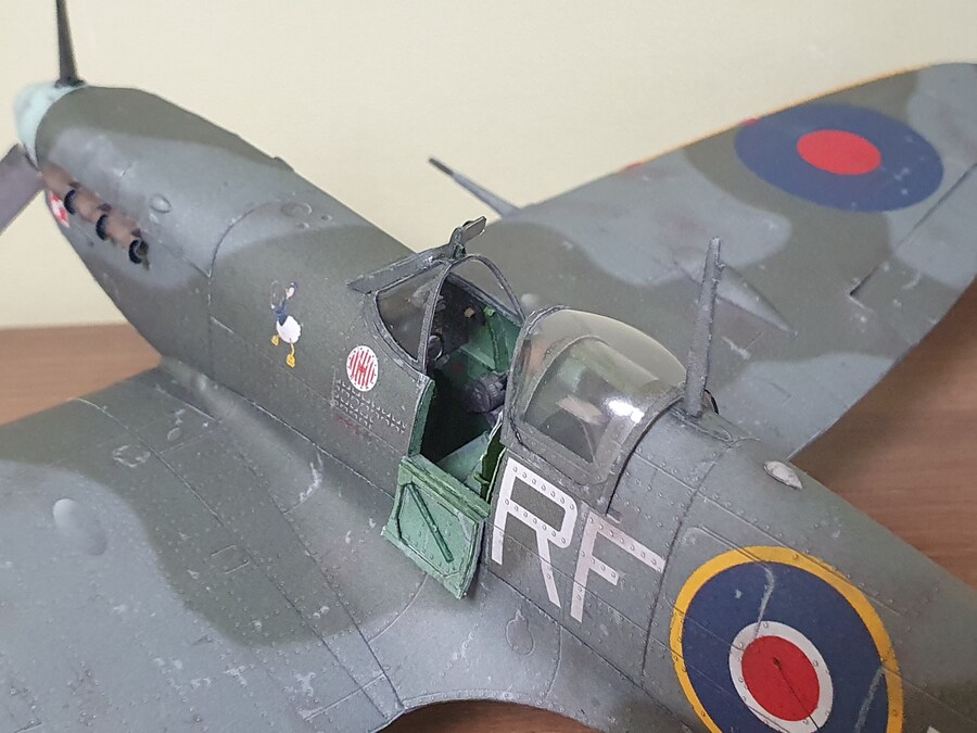 스핏파이어 Vb 1/33_11.jpg