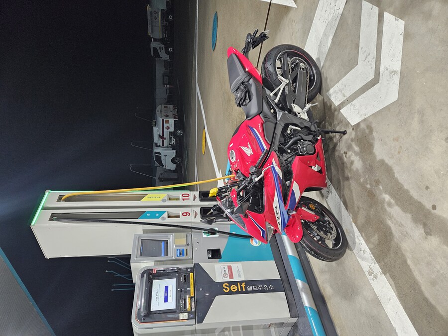 조금 큰(?) 슈퍼커브로 1년만에 복귀 했습니다._10.jpg