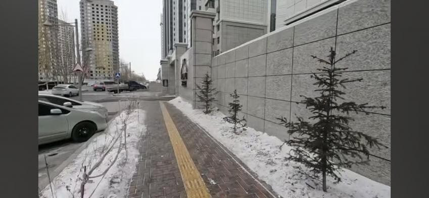 한국 거리와 너무 똑같아서 놀랐다는 몽골 부촌 거리 모습.jpg_1.jpg