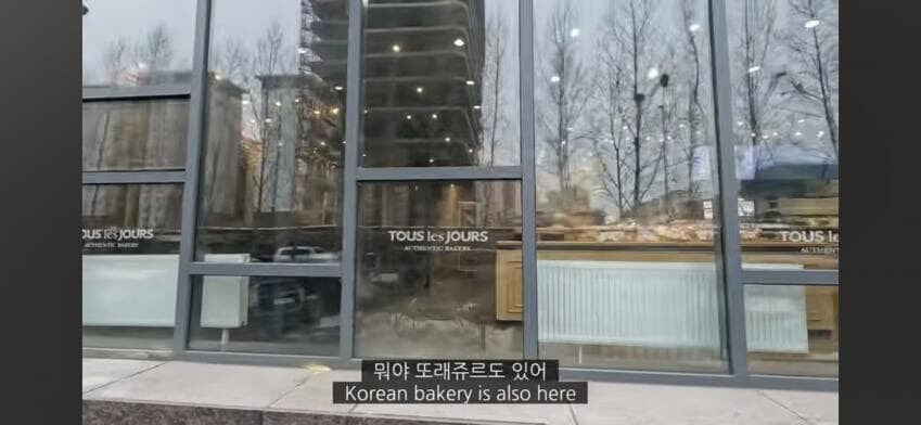 한국 거리와 너무 똑같아서 놀랐다는 몽골 부촌 거리 모습.jpg_3.jpg