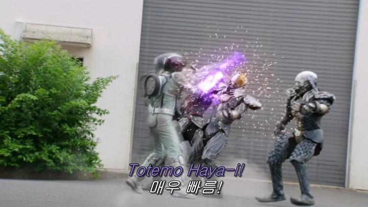 [가면라이더 드라이브] 나... 나도 휘두를 거야!_11.jpg