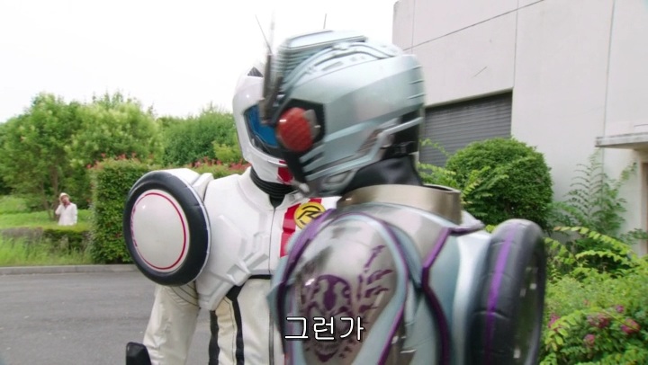 [가면라이더 드라이브] 나... 나도 휘두를 거야!_26.jpg