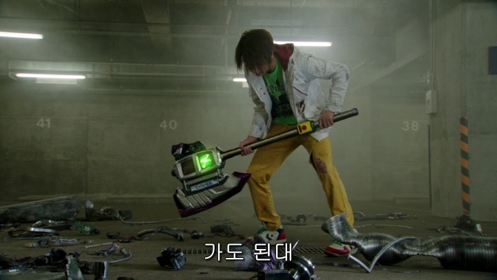 [가면라이더 드라이브] 결전병기가 된 도끼_28.jpg